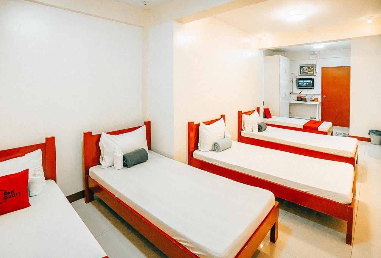 Reddoorz At S & L Apartelle Daraga Albay Hotel Legazpi Kültér fotó