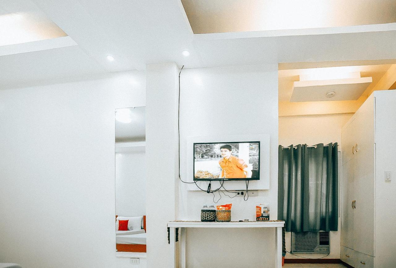 Reddoorz At S & L Apartelle Daraga Albay Legazpi Kültér fotó