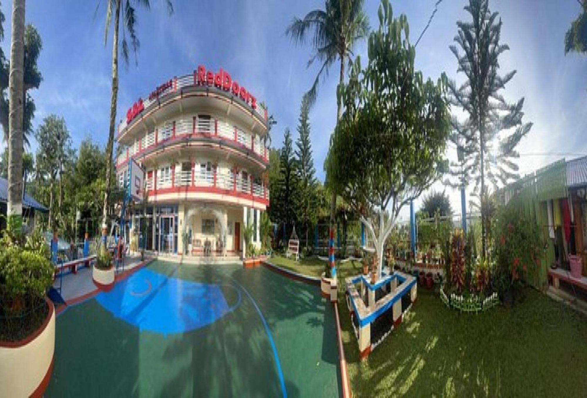 Reddoorz At S & L Apartelle Daraga Albay Legazpi Kültér fotó